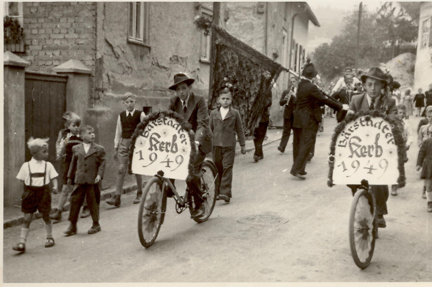 Kerb 1949
