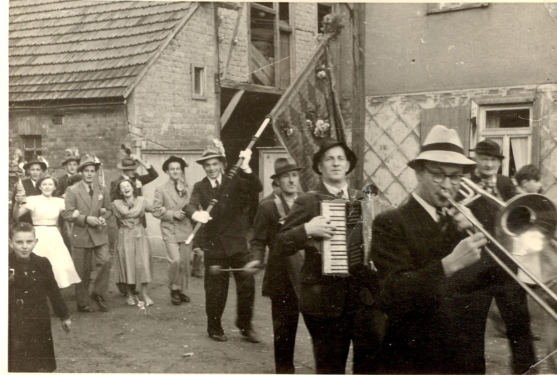 Kerb 1951